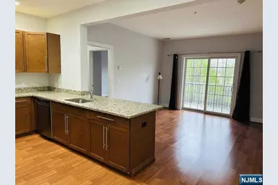 3110 Windsor Park Court, Englewood, NJ 07631 - Photo 5