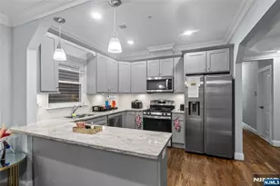 267 10th St, Newark, NJ 07103 - Photo 1
