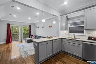 267 10th St, Newark, NJ 07103 - Photo 3