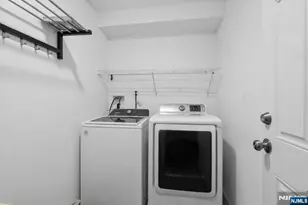 267 10th St, Newark, NJ 07103 - Photo 35