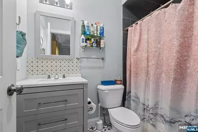 267 10th Street, Newark, NJ 07103 - Photo 27