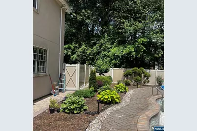 35 Waughaw Road, Montville Township, NJ 07082 - Photo 31