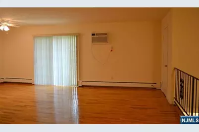 110 Midland Avenue 20B #20B, Midland Park, NJ 07432 - Photo 5