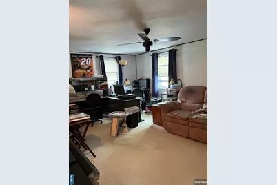 57 Oak Street, Rochelle Park Township, NJ 07662 - Photo 11