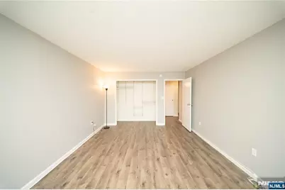 115 Polifly Road 5D #5D, Hackensack, NJ 07601 - Photo 9