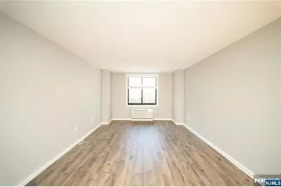 115 Polifly Road 5D #5D, Hackensack, NJ 07601 - Photo 5