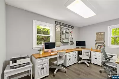 474 Stevens Avenue, Ridgewood, NJ 07450 - Photo 15