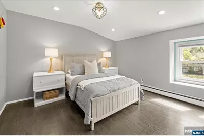 474 Stevens Avenue, Ridgewood, NJ 07450 - Photo 17