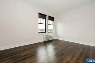 110 Market Street 206, Saddle Brook Township, NJ 07663 - Photo 11