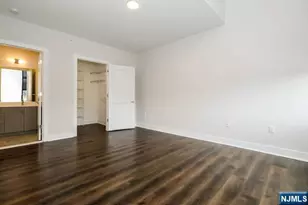 110 Market Street 206, Saddle Brook Township, NJ 07663 - Photo 15