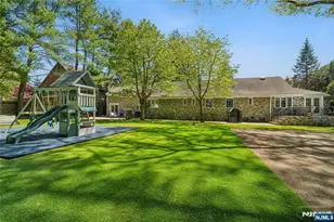 457 Summit, Norwood, NJ 07648 - Photo 29