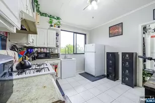 36 Cortland St, Newark, NJ 07105 - Photo 33