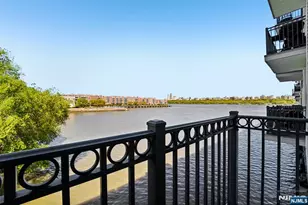 140 The Promenade, Edgewater, NJ 07020 - Photo 17