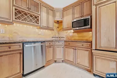 11 Cliff Drive 11 #11, Englewood, NJ 07631 - Photo 11