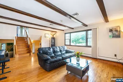 24 Molinari Drive, Wanaque, NJ 07465 - Photo 9