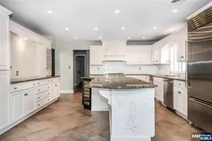 179 Woodside Ave, Franklin Lakes, NJ 07417 - Photo 7