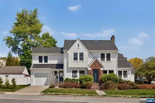909 Ridgewood Rd, Millburn, NJ 07041 - Photo 1