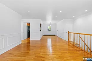 4D Lakeview 4D, Leonia, NJ 07605 - Photo 3