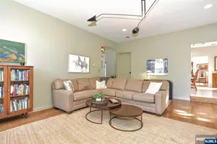 540 Burlington St, Paramus, NJ 07652 - Photo 13