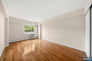 333 Grand Ave 2S, Palisades Park, NJ 07650 - Photo 11