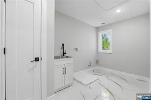 765 7th Ave, River Edge, NJ 07661 - Photo 33