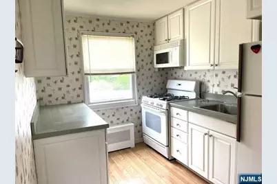 119 Hastings Avenue B #B, Rutherford, NJ 07070 - Photo 7