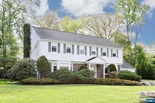 544 Hague Ct, Oradell, NJ 07649 - Photo 47
