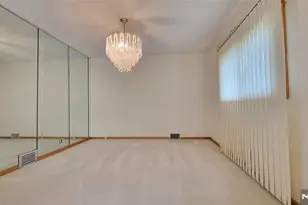 749 Ten Eyck Ave, Lyndhurst Township, NJ 07071 - Photo 5