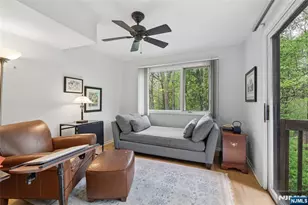 240 Mountainview Dr, Mahwah, NJ 07430 - Photo 31