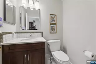 240 Mountainview Dr, Mahwah, NJ 07430 - Photo 39
