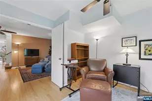 240 Mountainview Dr, Mahwah, NJ 07430 - Photo 33