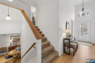 240 Mountainview Dr, Mahwah, NJ 07430 - Photo 15