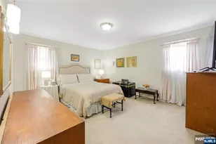 1150 Roosevelt Ave, New Milford, NJ 07646 - Photo 19