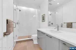 200 Ocean Ave 13, Long Branch, NJ 07740 - Photo 29