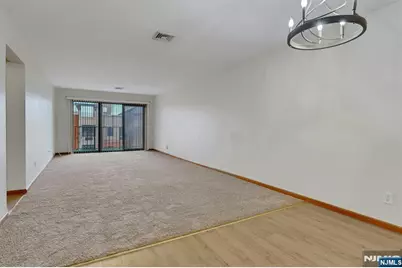 9249 John F Kennedy 420 #420, North Bergen, NJ 07047 - Photo 7