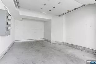 262 2nd Ave, Newark, NJ 07107 - Photo 19
