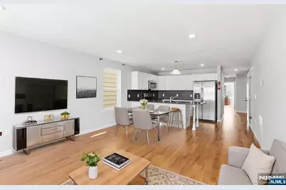 262 2nd Avenue, Newark, NJ 07107 - Photo 3