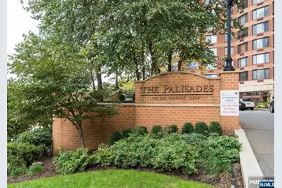 100 Old Palisade Road 4113 (Ph13) #4113 (PH13), Fort Lee, NJ 07024 - Photo 3