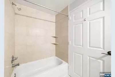 100 Old Palisade Road 4113 (Ph13) #4113 (PH13), Fort Lee, NJ 07024 - Photo 15