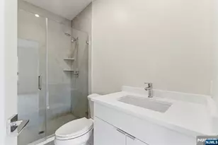 850 Broad Ave C, Ridgefield, NJ 07657 - Photo 15