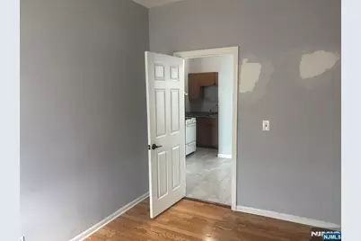 449 Palisade Avenue 4 #4, Garfield, NJ 07026 - Photo 13