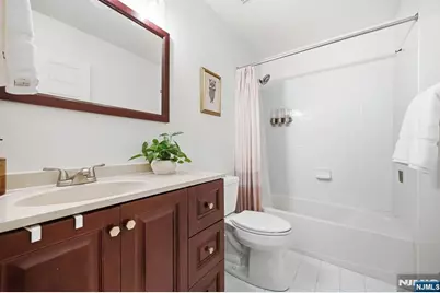 204 Swathmore Drive 2005 #2005, Nutley, NJ 07110 - Photo 25