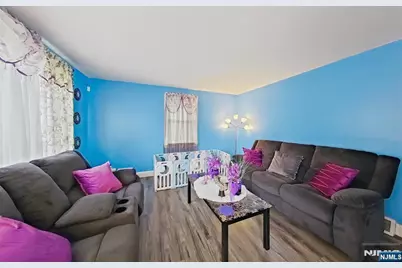 811 Lincoln Avenue, Burlington, NJ 08016 - Photo 11