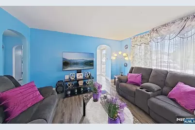 811 Lincoln Avenue, Burlington, NJ 08016 - Photo 13