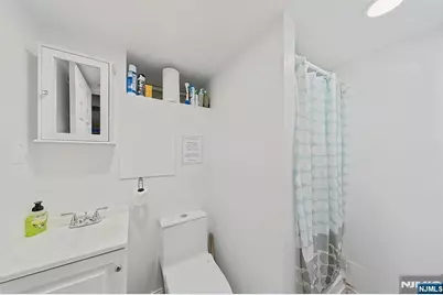 811 Lincoln Avenue, Burlington, NJ 08016 - Photo 29