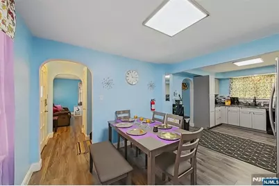 811 Lincoln Avenue, Burlington, NJ 08016 - Photo 17