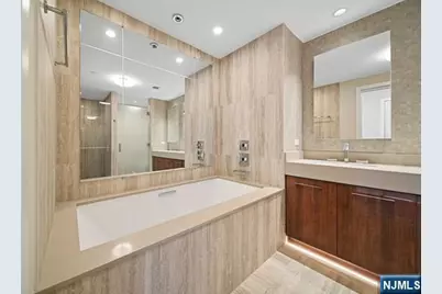 1200 Avenue Port Imp 508 #508, Weehawken, NJ 07086 - Photo 19
