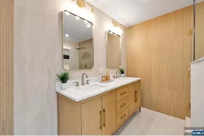 448 Fern Avenue, Lyndhurst Township, NJ 07071 - Photo 31