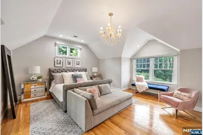 42 Lakewood Avenue, Ho Ho Kus, NJ 07423 - Photo 17