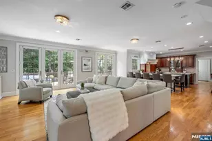 42 Lakewood Ave, Ho Ho Kus, NJ 07423 - Photo 7